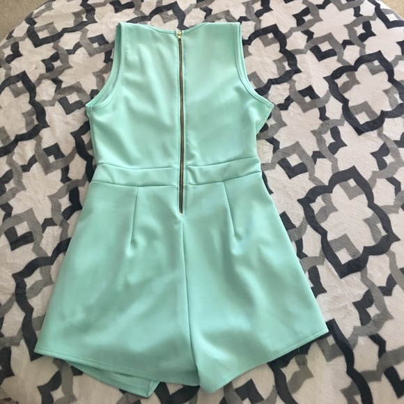 Romper - Picture 2 of 3